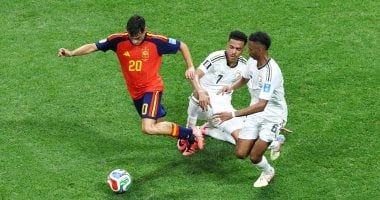 السعودية تواجه الرأس الأخضر وتنتظر هدية إسبانيا للبقاء في كأس العالم