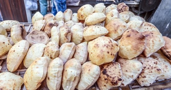 وزارة التموين تحدد أسعار الخبز السياحي الحر والخبز الفينو وتفرض عرضًا واضحًا للأسعار