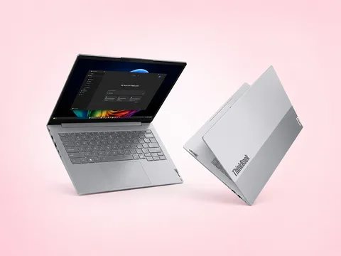 لينوفو تطلق حواسيب ThinkBook محمولة جديدة مع معالجات Panther Lake وذاكرة تصل إلى 32GB