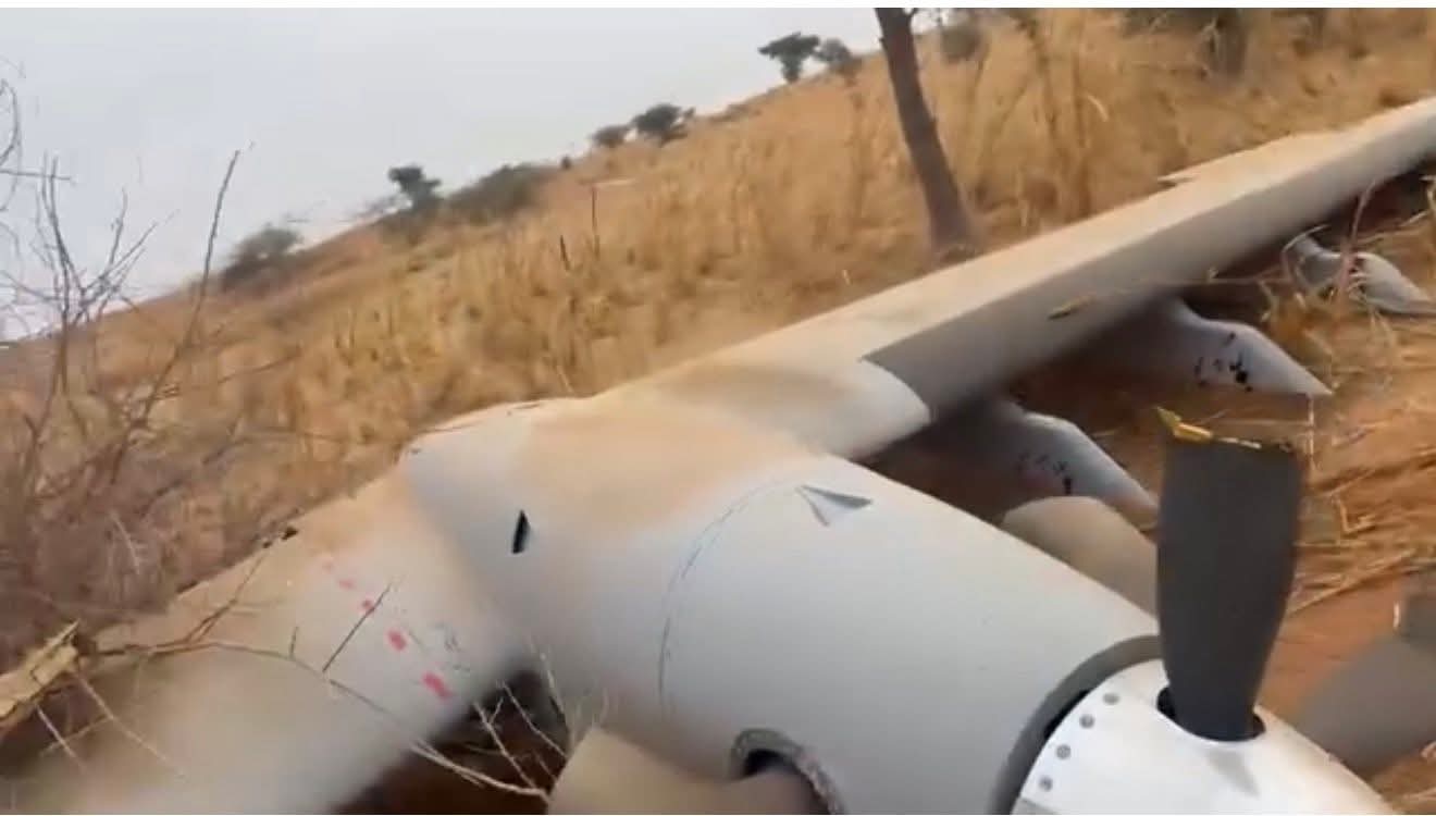 الجيش يسقط مسيرة قتـالية متطورة لمليشيا الدعــم السريــع جنوب مدينة الأبيض