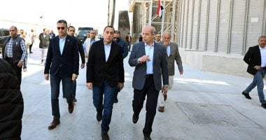 رئيس الوزراء يتفقد صومعة عتاقة بالسويس للاطمئنان على كفاءة منظومة تخزين القمح