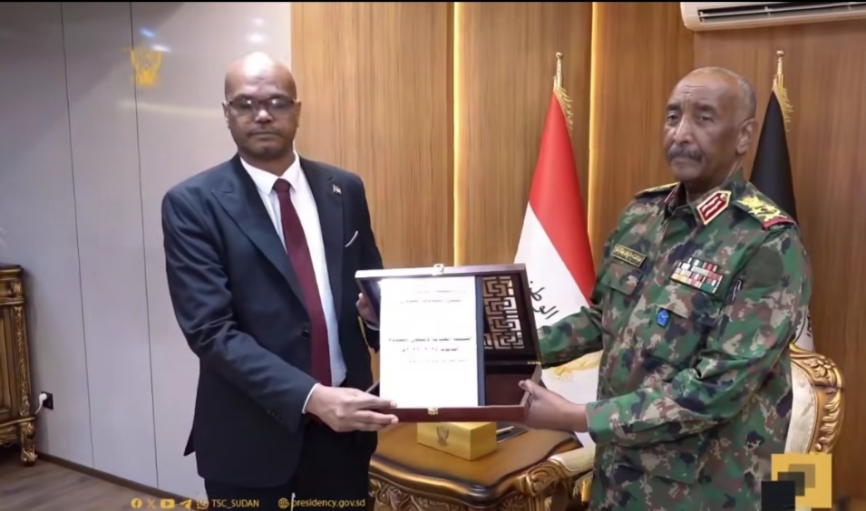 رئيس مجلس السيادة يعتمد نتيجة امتحانات الشهادة السودانية