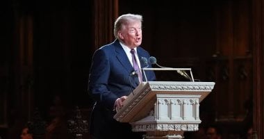 ترامب: نفاوض إيران على فتح مضيق هرمز بشكل كامل بحلول الغد
