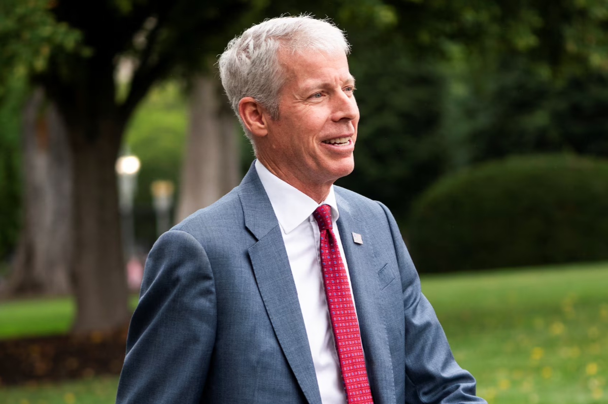 وزير الطاقة الأمريكي يرد بشأن وصول برميل النفط إلى 200 دولار