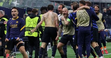 الإنتر ضد برشلونة.. أتشيربي يسجل هدفا قاتلا 33 ويقود المباراة للوقت الإضافي.. صور020 الإنتر ضد برشلونة.. أتشيربي يسجل هدفا قاتلا 33 ويقود المباراة للوقت الإضافي.. صور
