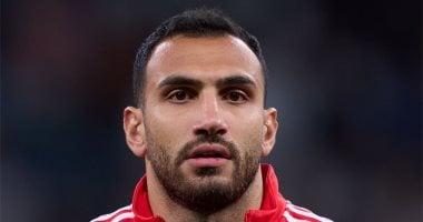 برشلونة يراقب بافليديس.. وبنفيكا يتمسك بمهاجمه ويشترط عرضا استثنائيا