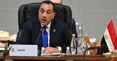 رئيس الوزراء: السفينة الأولى بواقعة حريق ميناء دمياط سليمة 100