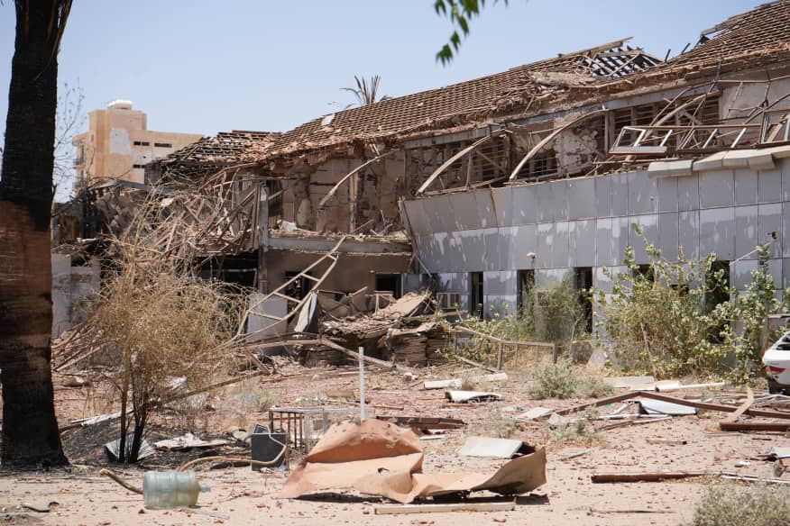 انهيار صحي في السودان نتيجة للحرب دمار المؤسسات تجارة الدواء والعلاج كسلاح020 انهيار صحي في السودان نتيجة للحرب دمار المؤسسات تجارة الدواء والعلاج كسلاح