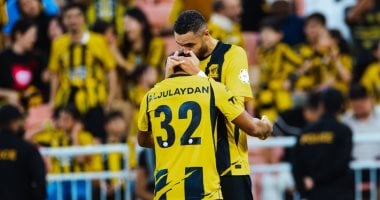 يوسف النصيري يقود اتحاد جدة ضد القادسية