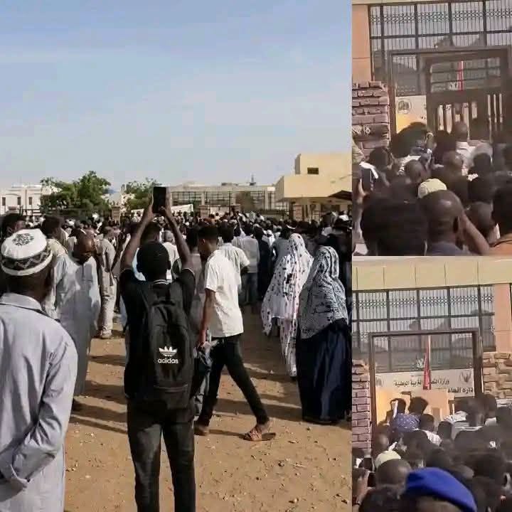 تدافع في مركز استخراج الشهادة السودانية بأمدرمان  