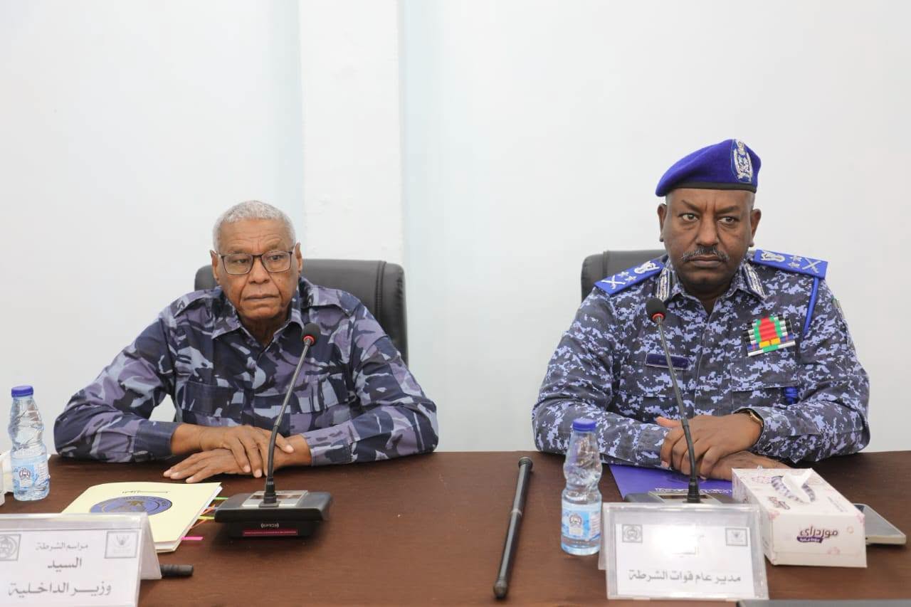 لجنة ضبط الأمن توجه نداء للمواطنين بالإبلاغ عن أي شخص يقيم في منازلهم دون علمهم  