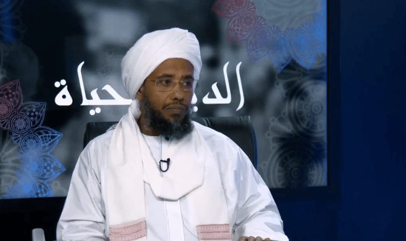 د. عبد الحي يوسف يصدر فتوى حول من عاد ووجد دولارت مخبأة في منزله  
