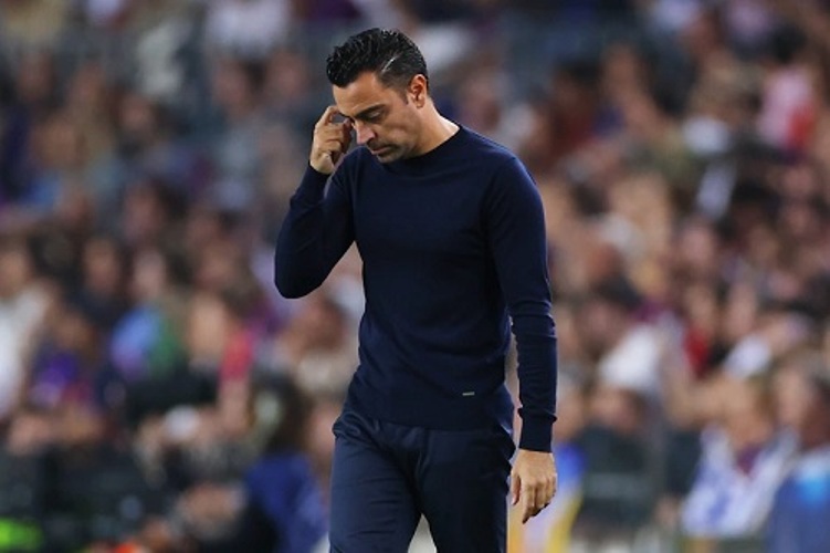 رسميا .. برشلونة يقيل مدربه تشافي020 رسميا .. برشلونة يقيل مدربه تشافي