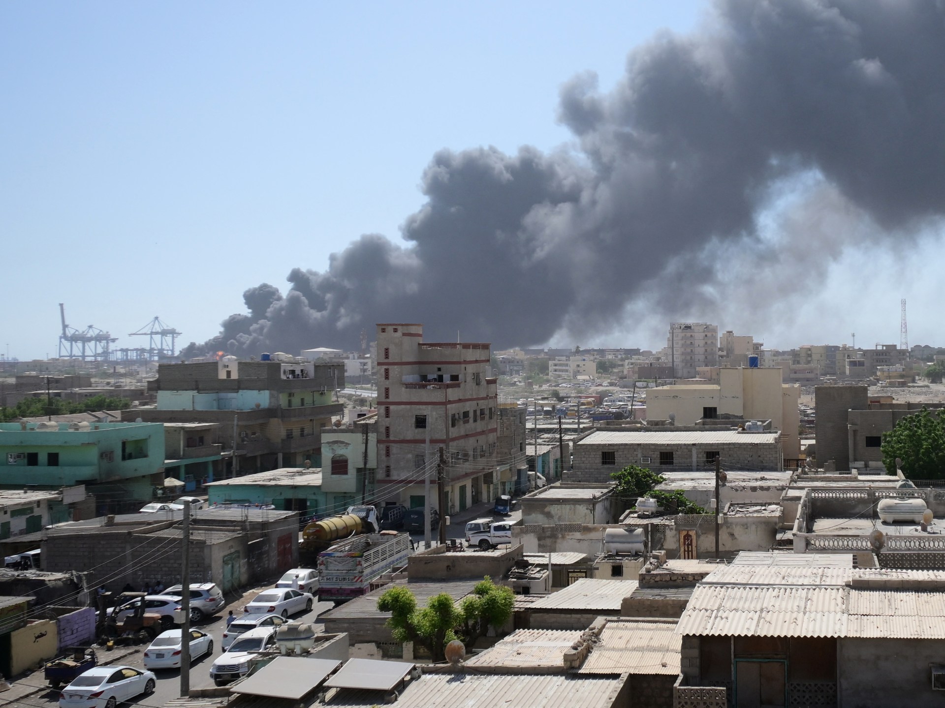 دوي انفجارات وإطلاق كثيف للمضادات الأرضية في بورتسودان020 دوي انفجارات وإطلاق كثيف للمضادات الأرضية في بورتسودان