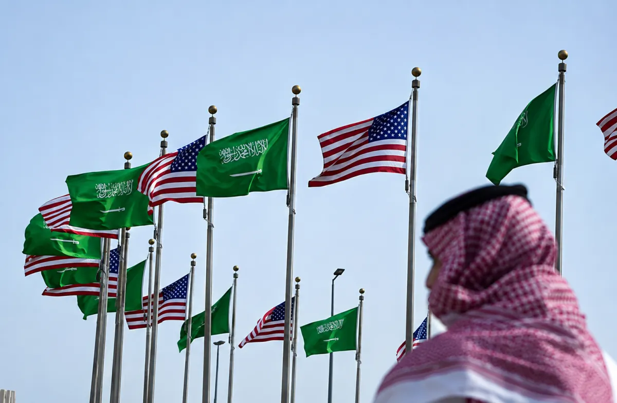 محللون: الاتفاق النووي السعودي  الأميركي يحمل مكاسب استراتيجية للطرفين