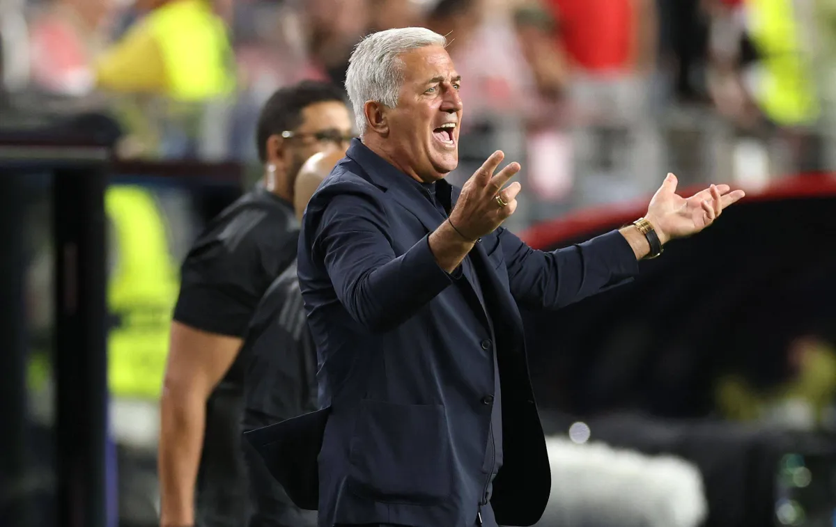 مدرب الجزائر: الفوز على الأردن يعزز الثقة قبل مواجهة النمسا الحاسمة