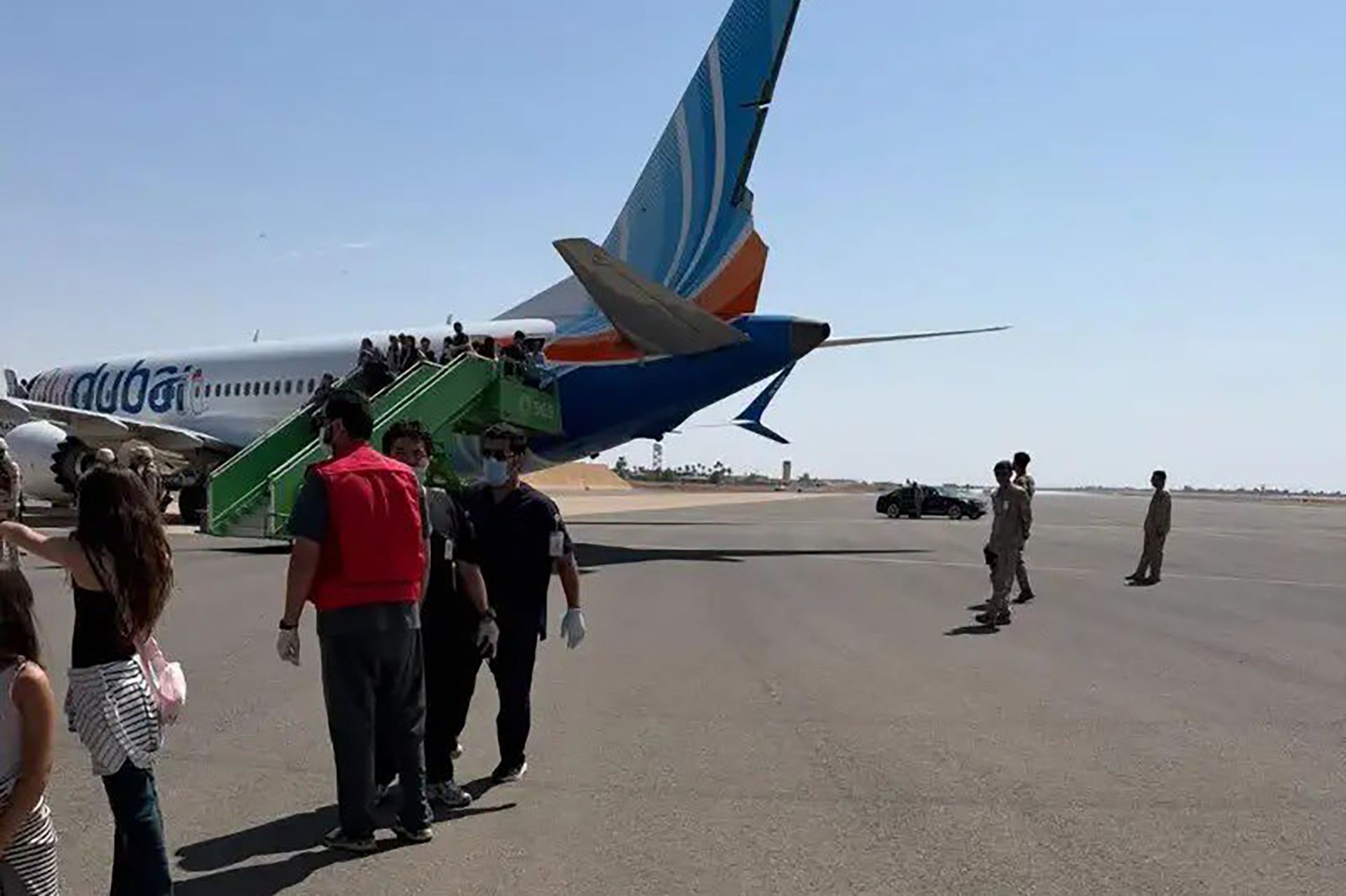 خبير بالطيران المدني يكشف للجزيرة نت تفاصيل ما تعرضت له طائرة فلاي دبي
