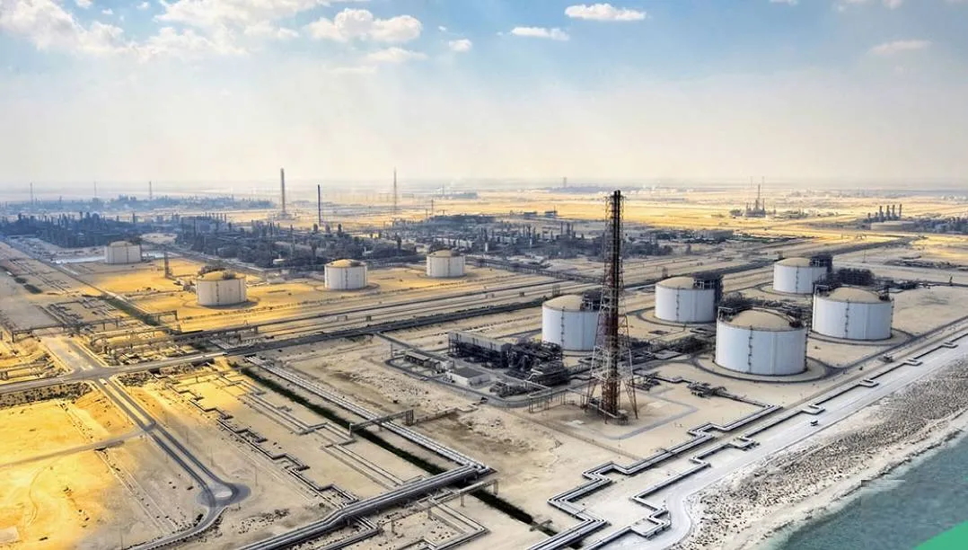 قطر تسيطر على الحريق في رأس لفان وتسعى لاستعادة طاقتها بالإنتاج