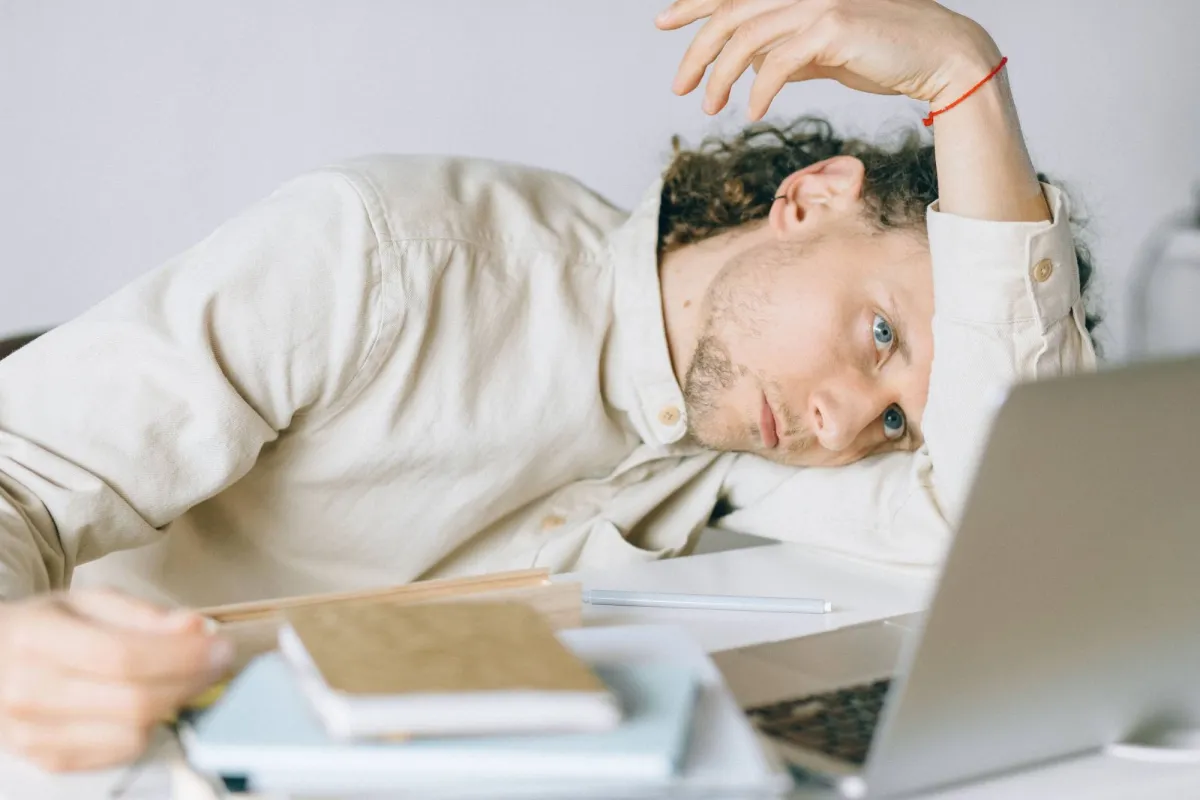 تشعر بالإرهاق باستمرار نقص عنصرين غذائيين قد يكون السبب