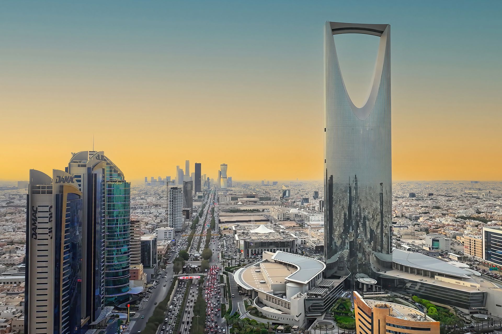 لماذا تسعى السعودية إلى الطاقة النووية رغم ثروتها النفطية