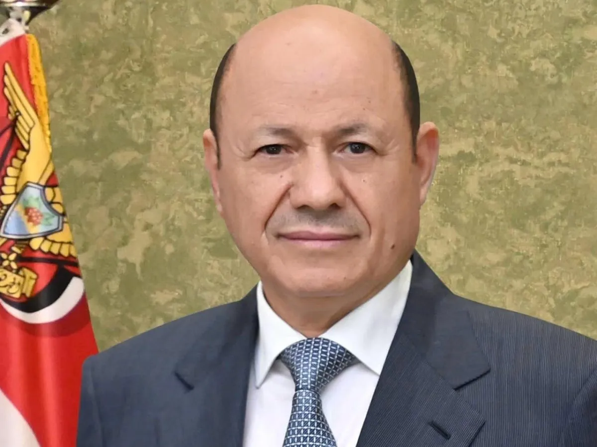 العليمي: استعادة مؤسسات الدولة اليمنية خيار لا رجعة عنه