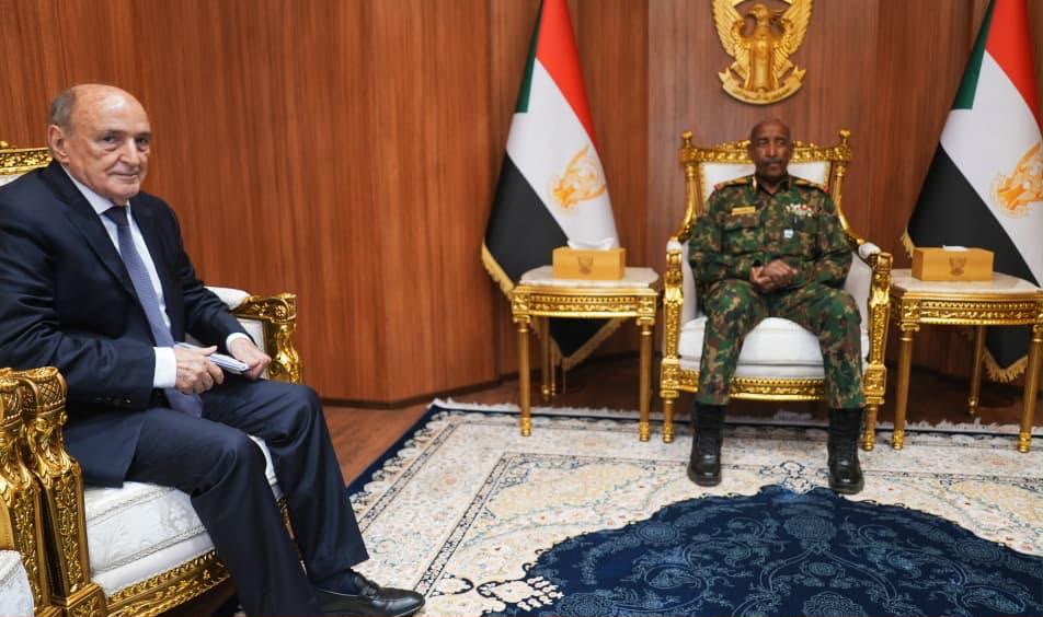 التقى البرهان..بعليش يكشف عن زيارة مرتقبة  لقادة الاتحاد الإفريقي إلى الخرطوم