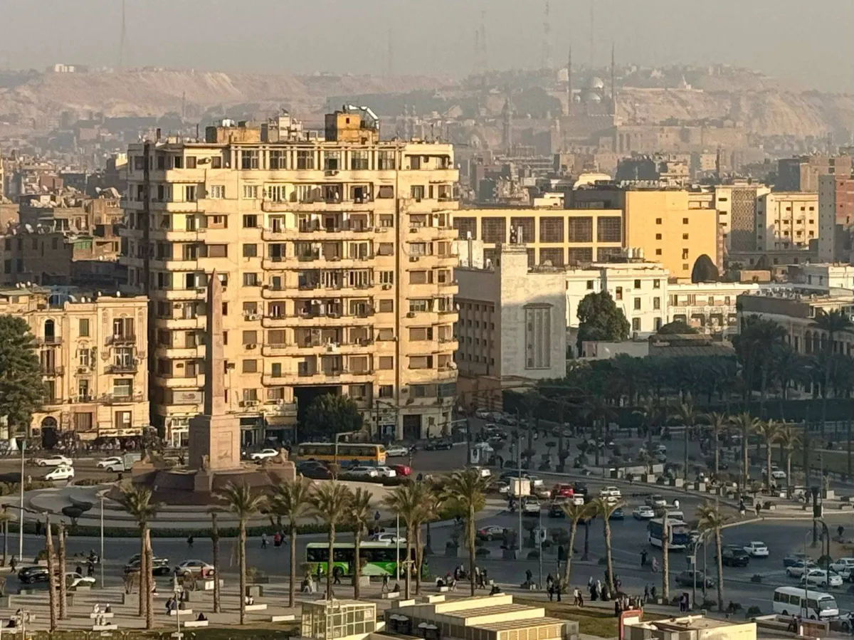 أزمات متلاحقة تثير تساؤلات بشأن أداء مسؤولين مصريين020 أزمات متلاحقة تثير تساؤلات بشأن أداء مسؤولين مصريين