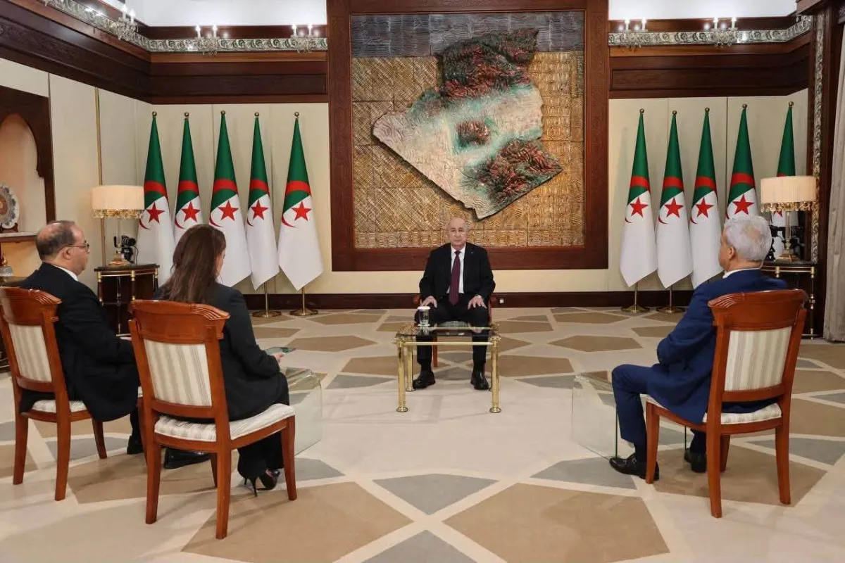 تبون: سفننا تواصل عبور هرمز وليس لدينا مشاكل مع أحد