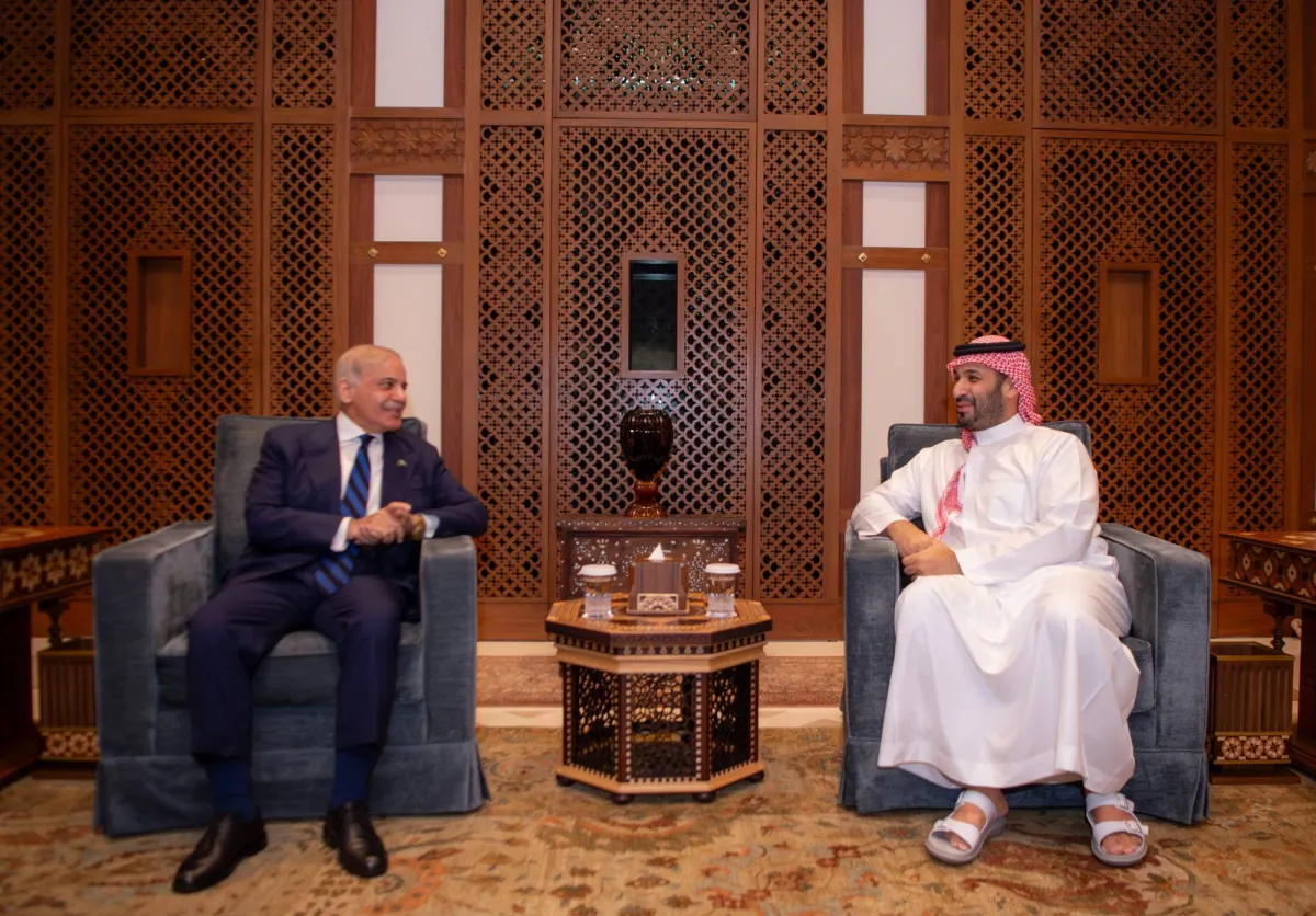 باكستان تجدد دعمها الحازم للسعودية