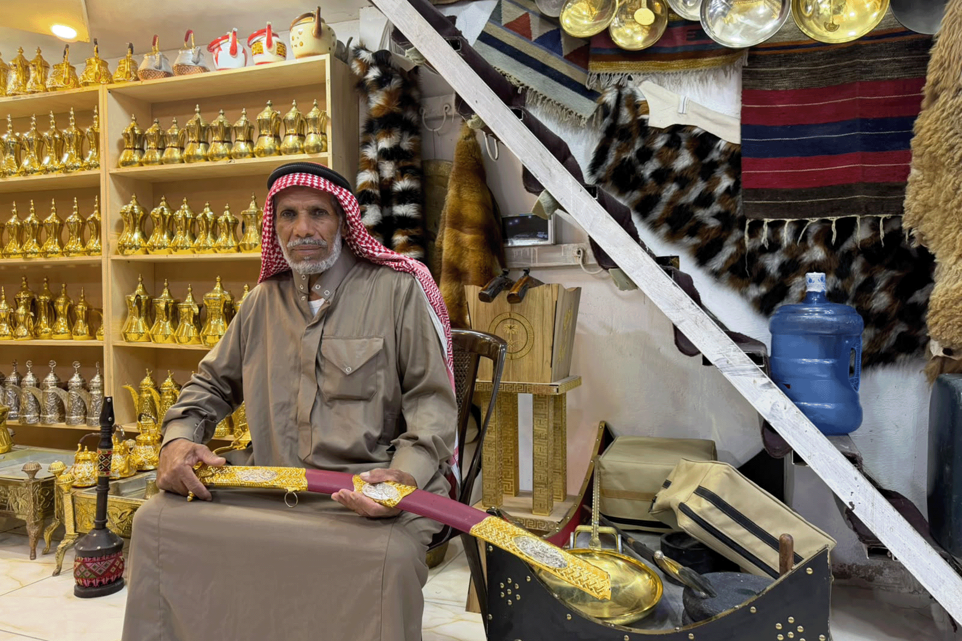 شارع البدو في المفرق.. سوق قديم يحرس ذاكرة البادية الأردنية