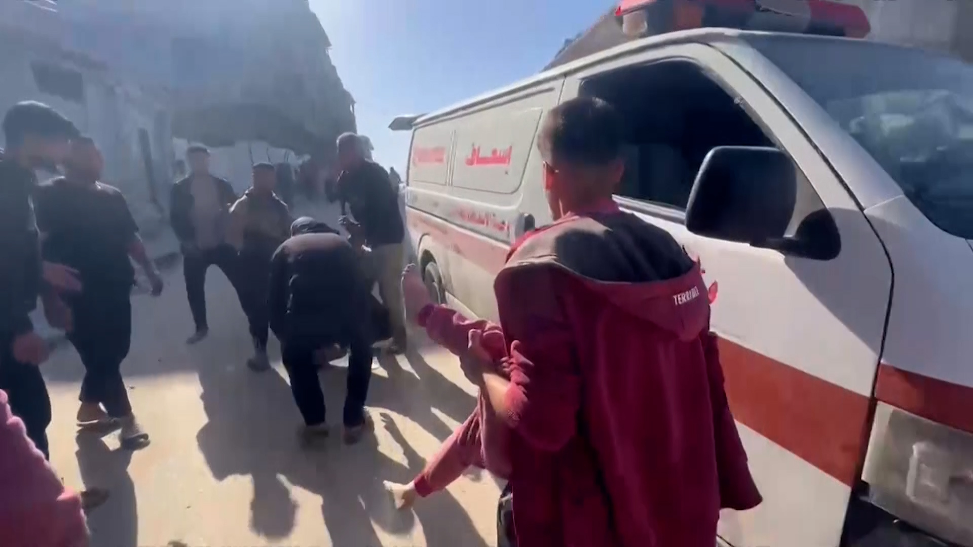 عشرات الشهداء في غزة وإسرائيل تكثف عمليات الإبادة020 عشرات الشهداء في غزة وإسرائيل تكثف عمليات الإبادة