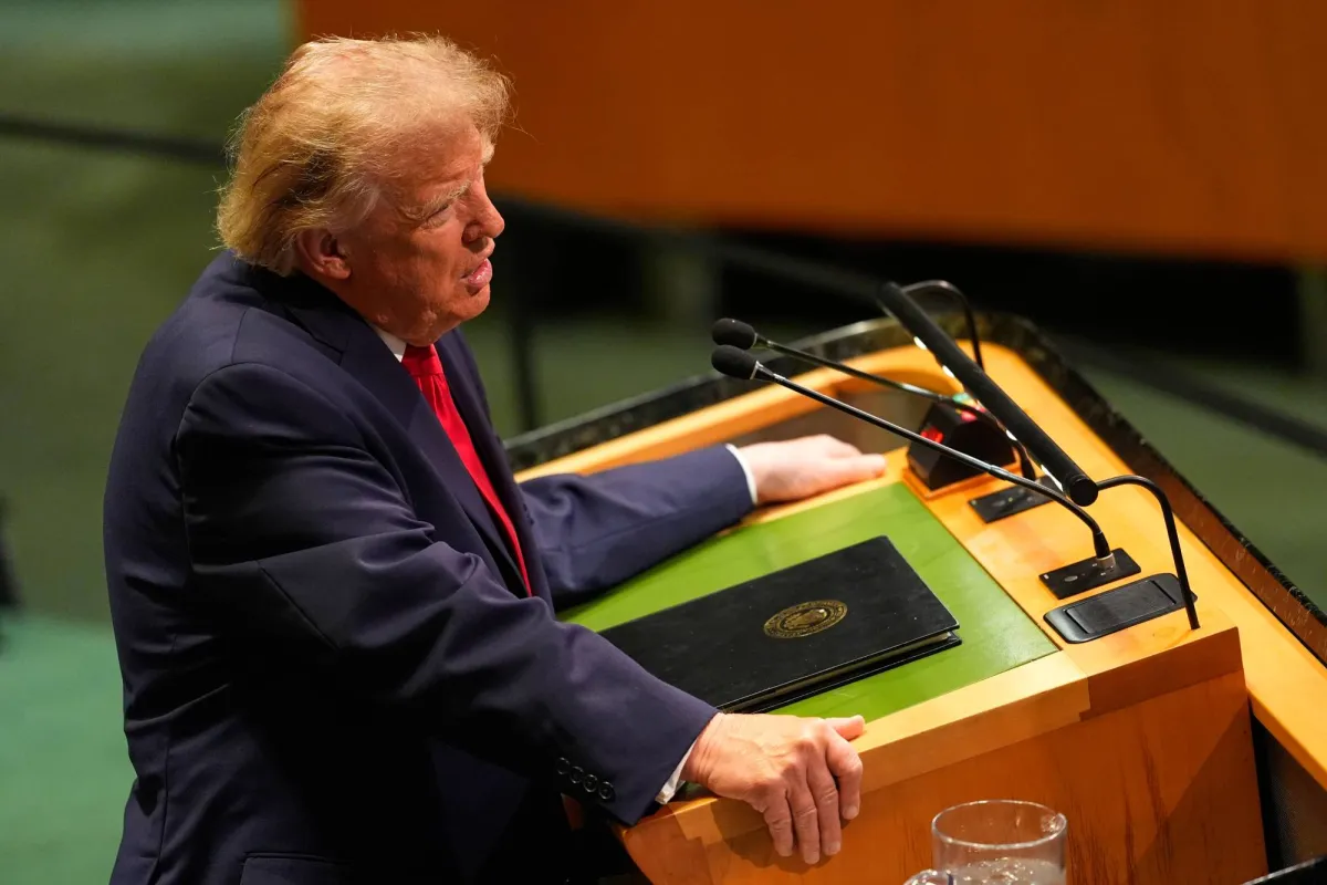 ترمب يخير طهران بين اتفاق أو الدمار الشامل