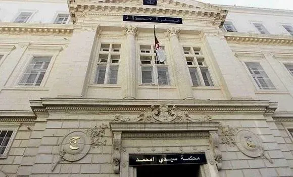 السجن 7 سنوات لوزير السكن الجزائري السابق عبد الوحيد طمار