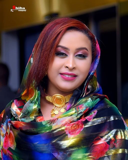 شاهد بالفيديو.. خلال حفل بالقاهرة.. مسن سوداني يفاجئ الفنانة ريان الساتة والحاضرين ويدخل في وصلة رقص مثيرة على أنغام كضابة مافي زول دايره وساخرون: مروق الكبار كعب020 شاهد بالفيديو.. خلال حفل بالقاهرة.. مسن سوداني يفاجئ الفنانة ريان الساتة والحاضرين ويدخل في وصلة رقص مثيرة على أنغام كضابة مافي زول دايره وساخرون: مروق الكبار كعب