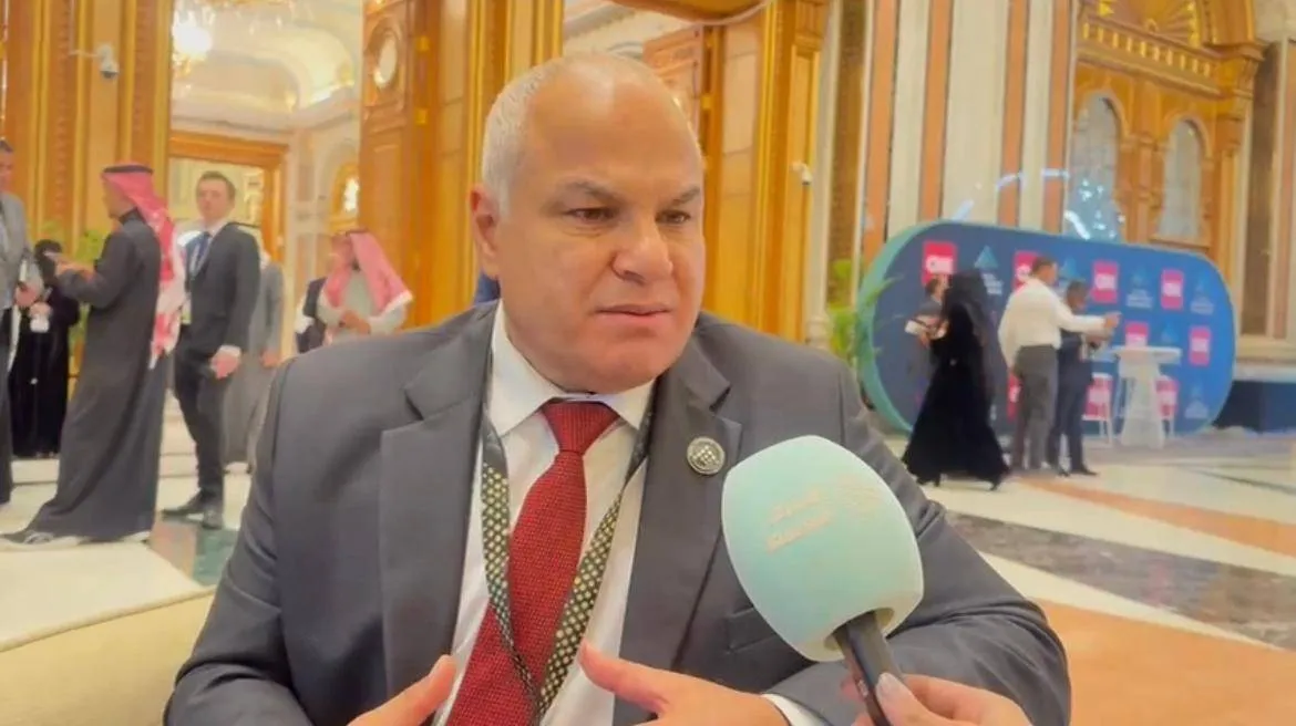 الأردن: الطلب من وزير العمل الاستقالة لتضارب المصالح