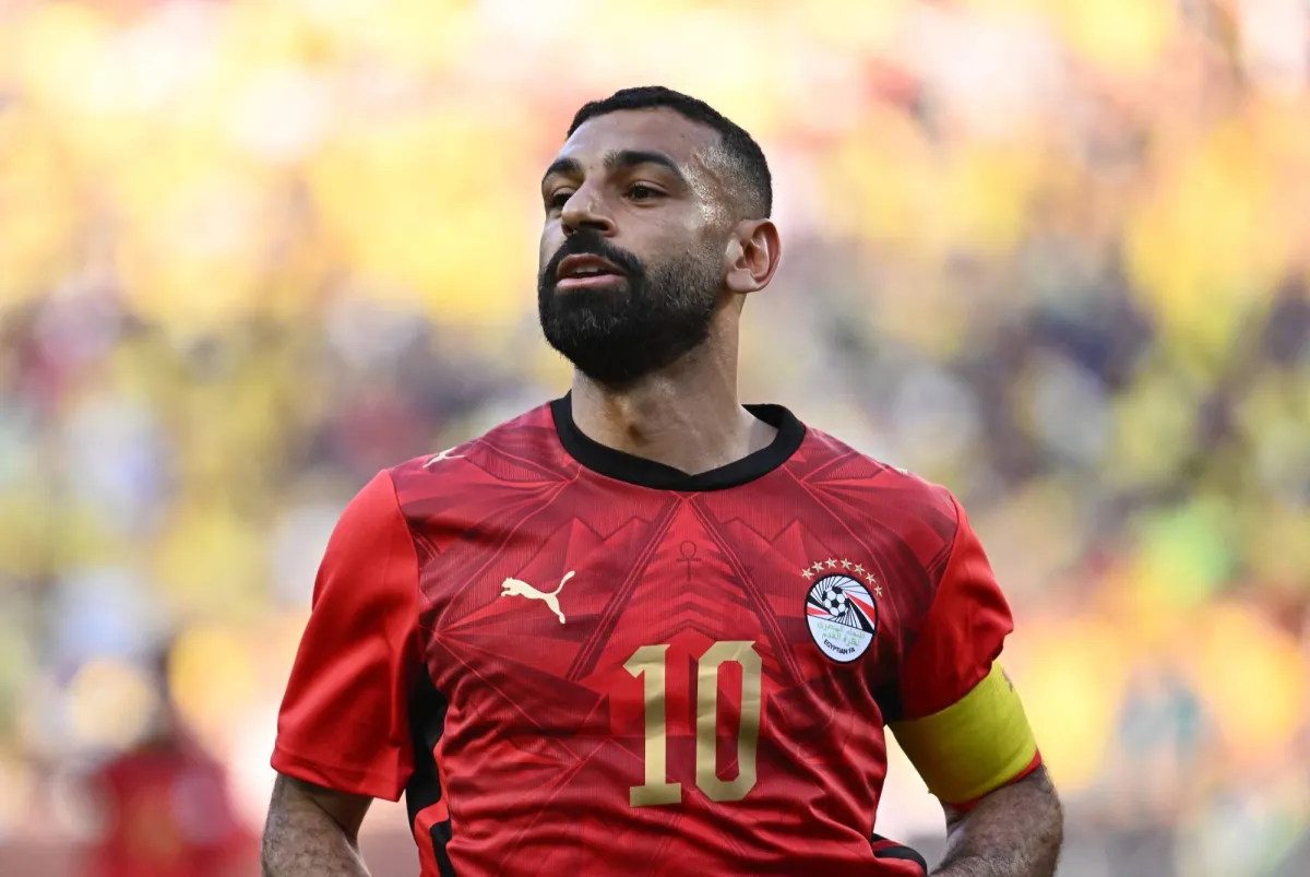 الاتحاد المصري: فيفا طالبنا بإزالة النجوم السبعة من قميص الفراعنة... سنلبي الطلب