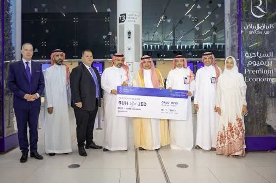 طيران الرياض تفتتح أولى رحلاتها الداخلية إلى جدة