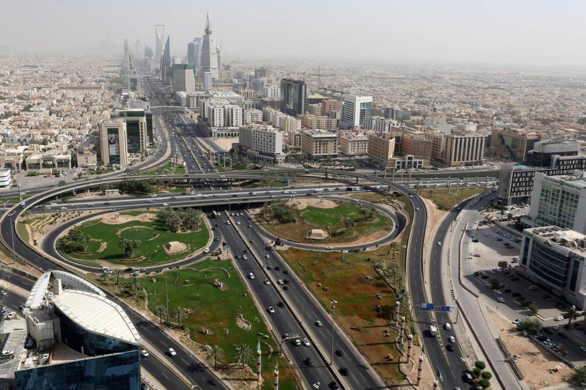ارتفاع الطلب وخفض الفائدة يعززان نمو الصفقات العقارية بالسعودية020 ارتفاع الطلب وخفض الفائدة يعززان نمو الصفقات العقارية بالسعودية