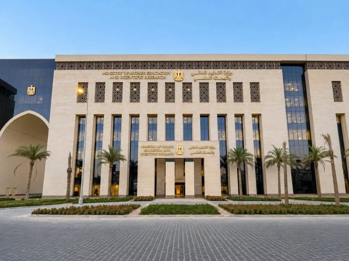 التوسع في استقدام الطلاب الوافدين... هل يجور على حقوق المصريين