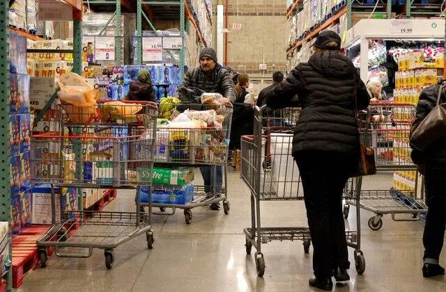 مبيعات التجزئة الأميركية ترتفع 0.2  في يونيو