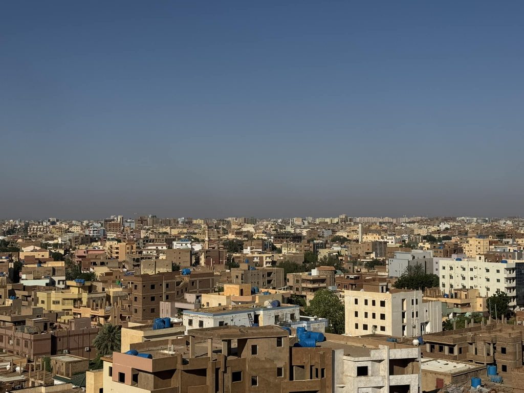 الصين تدعو رعاياها لمغادرة السودان