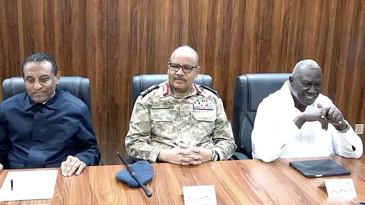 رئيس الوزراء السوداني يكشف تفاصيل مهمة بشأن اجتماع مجلس الأمن والدفاع الطارئ020 رئيس الوزراء السوداني يكشف تفاصيل مهمة بشأن اجتماع مجلس الأمن والدفاع الطارئ