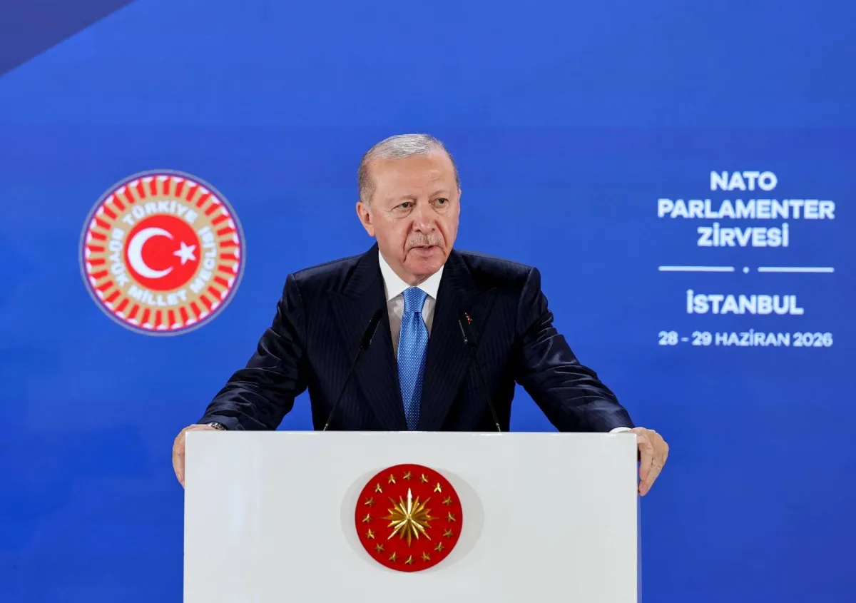 إردوغان يدعو إلى تعزيز قوة الردع والتضامن في الـناتو