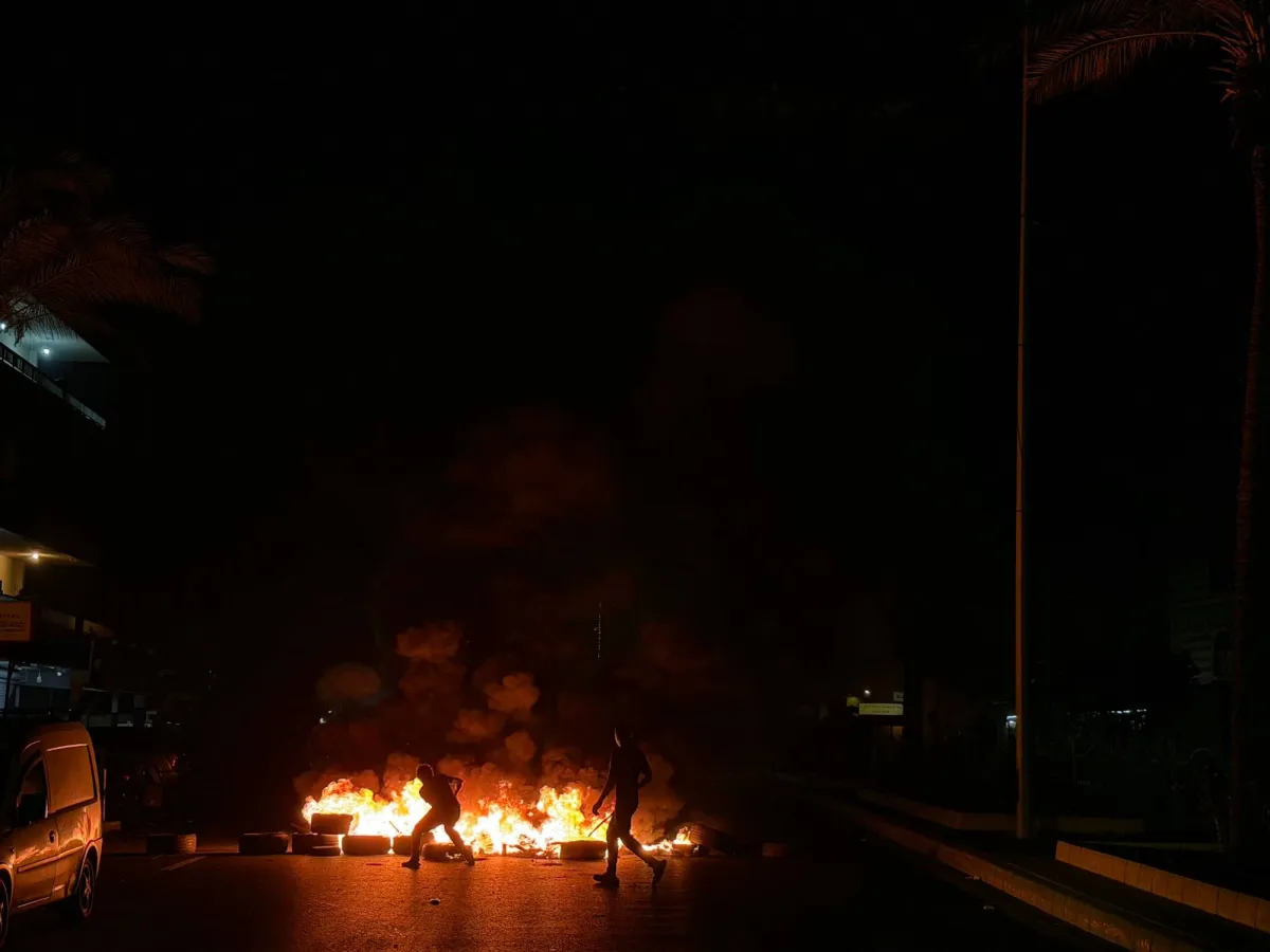 قطبا الثنائي الشيعي يتفقان على رفض اتفاق الإطار مع إسرائيل ويختلفان بشأن استخدام الشارع اللبناني