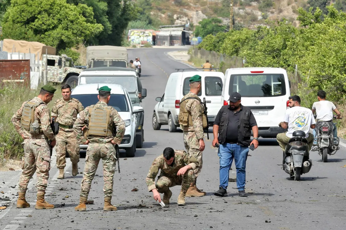 إسرائيل تلاحق سكان جنوب لبنان بـالقنابل الصوتية020 إسرائيل تلاحق سكان جنوب لبنان بـالقنابل الصوتية