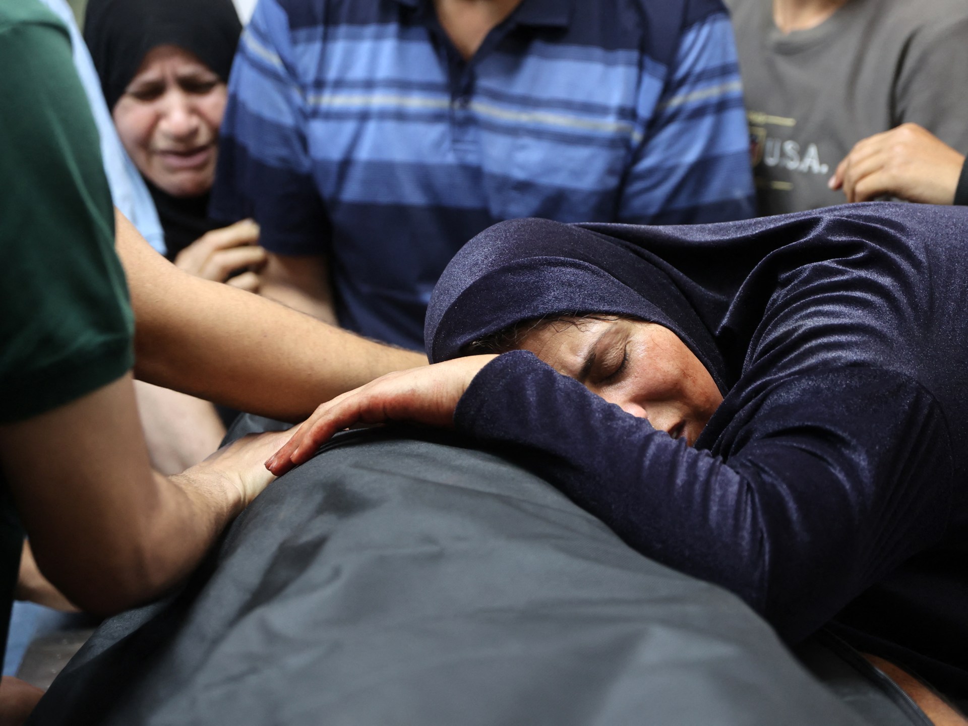 20 شهيدا بغزة والاحتلال يقصف مدرسة وخياما تؤوي نازحين020 20 شهيدا بغزة والاحتلال يقصف مدرسة وخياما تؤوي نازحين