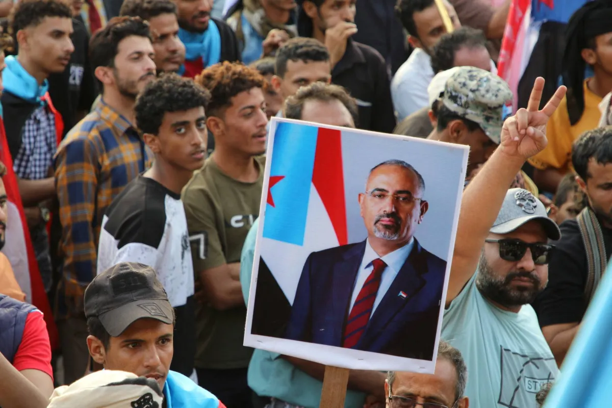مصادر يمنية: النائب العام يحجز أموال الانتقالي المنحل