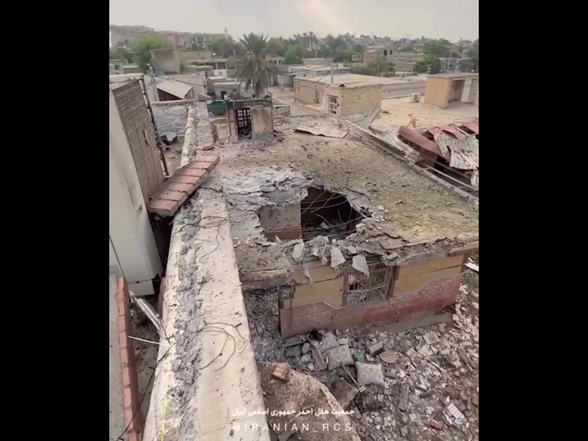 خبراء: حفل الزفاف الإيراني استهدف بذخيرة أمريكية