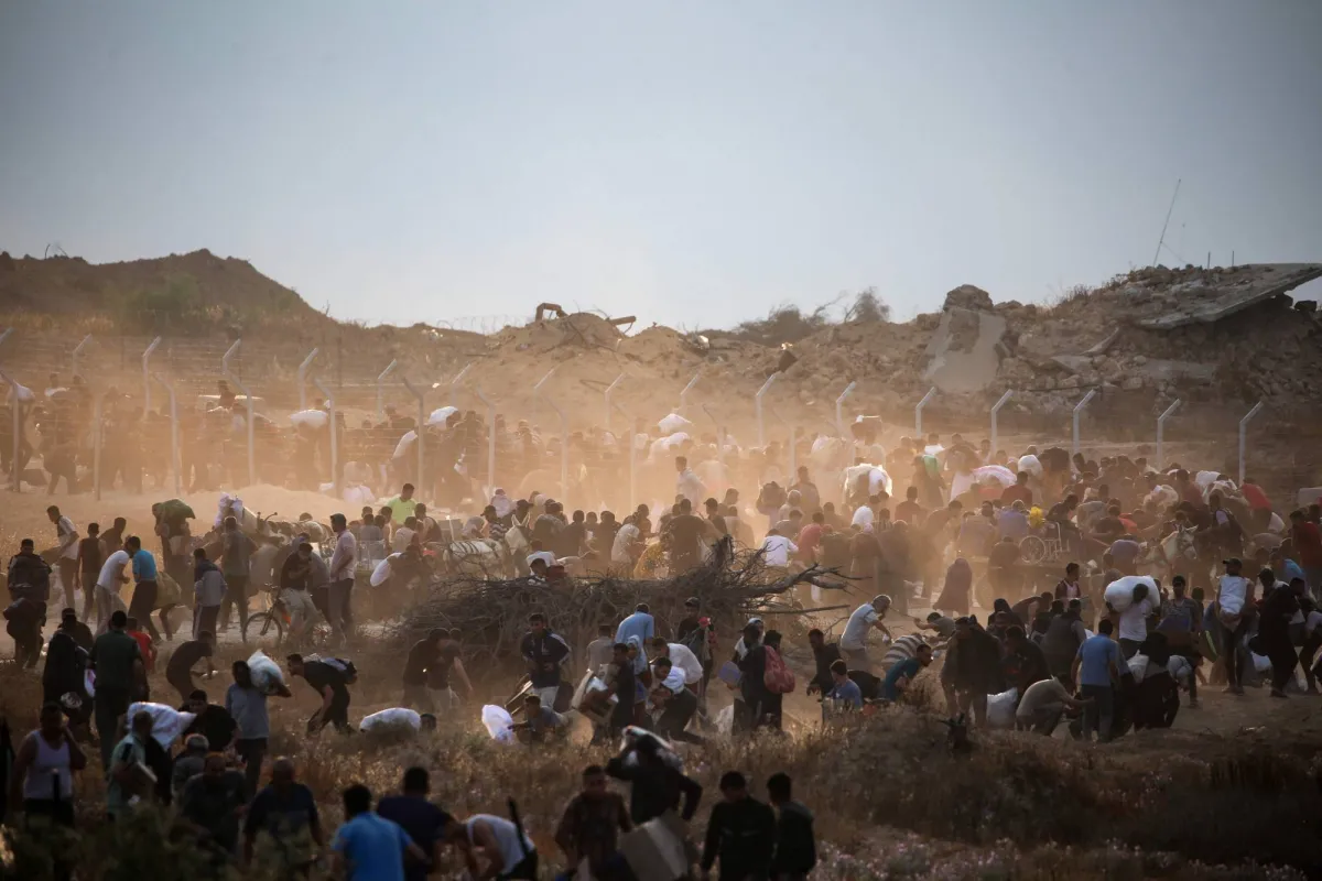 الأمم المتحدة: جوعى ومسلحون استولوا على معظم الطحين المنقول لغزة020 الأمم المتحدة: جوعى ومسلحون استولوا على معظم الطحين المنقول لغزة