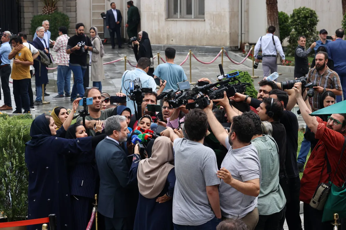 إيران تستأنف الحوار مع أوروبا
